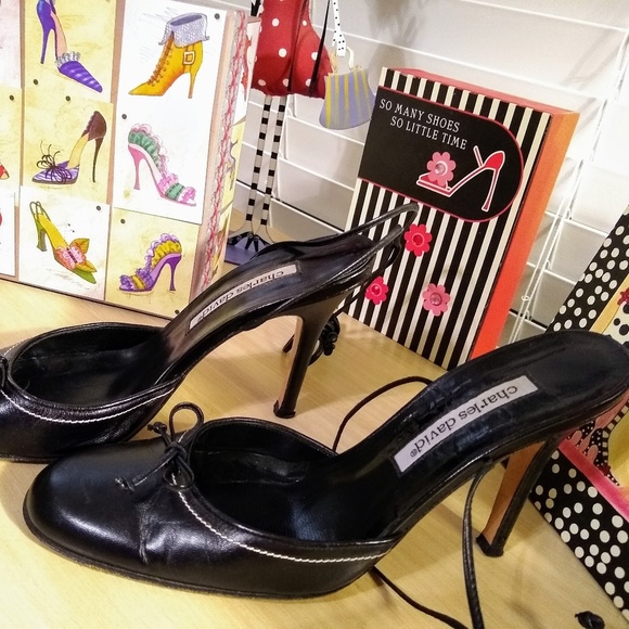 Charles David Ladies Black Heels - Picture 3 of 8
